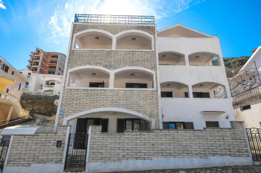 Bologna Apartments Будва Экстерьер фото