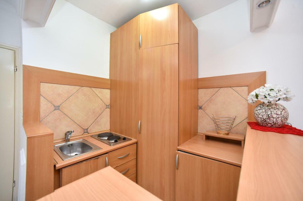 Bologna Apartments Будва Экстерьер фото